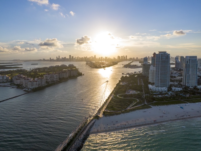 rosewood residences at the raleigh